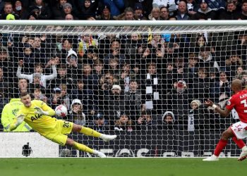 Andre Ayew Misses Penalty As Nottingham Forest Lose To Tottenham Hotspur 
