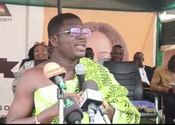 Do Men Work At ‘School Feeding’? — Chief Queries As He Entreats Young Women To Work Hard [Video]