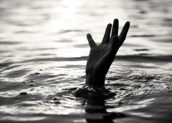 SAD: Lady found drowned with sack loaded with stones tied around waist 