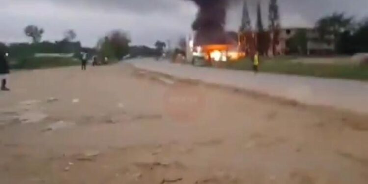 Several Cars and Tricycles Destroyed in Explosion at Fuel Station in Bogoso [Watch Video]