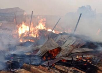 Kumasi: Kwadaso Wood Market Gutted by Fire