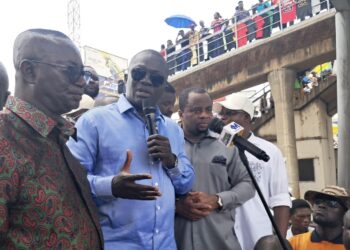 Bryan Acheampong Donates GH₵300,000 to Adum Fire Victims, Pledges to Rebuild Shops Within 12 Months